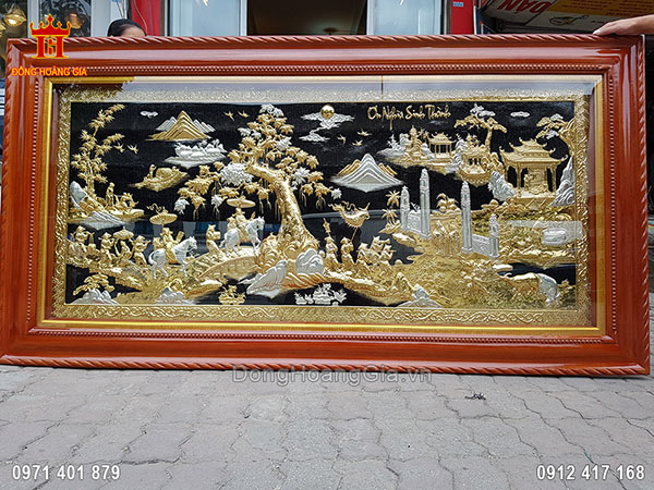 Lắp Đặt Tranh Đồng Vinh Quy Bái Tổ Mạ Vàng Mạ Bạc 2M3 Tại Nghệ An