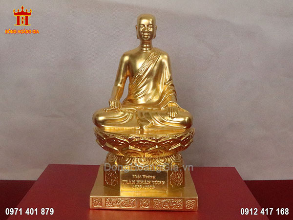 Tượng đồng Phật Hoàng Trần Nhân Tông dát vàng 9999